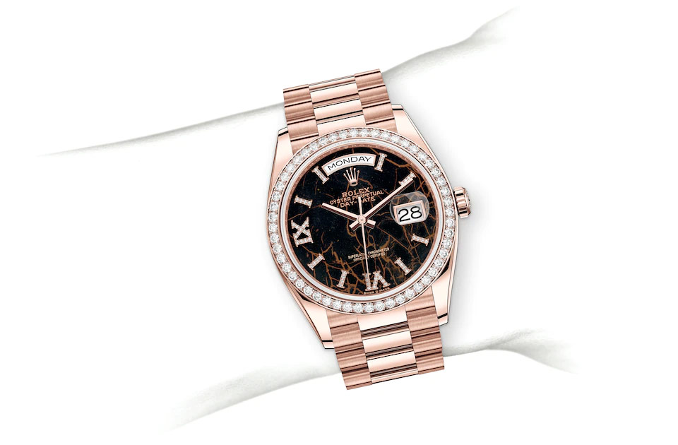 Rolex day date online 36 rose gold diamonds