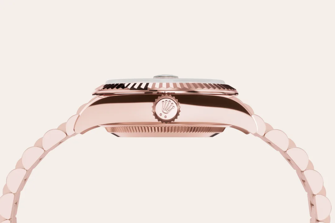 18 ct Everose gold